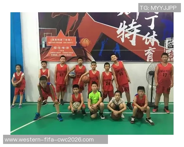 篮球队简历展示团队精神与个人能力的完美结合与发展潜力分析