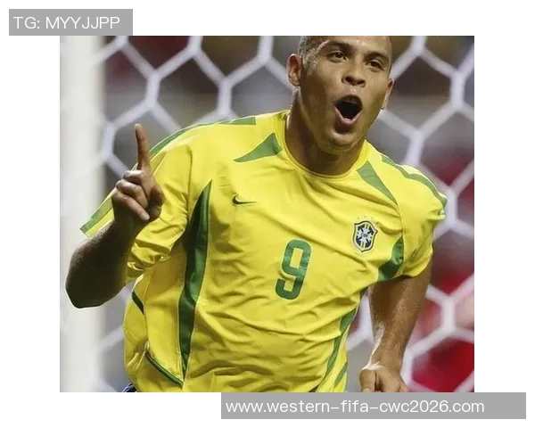 足球名人资料全景探秘:从传奇球星到当代巨星的辉煌历程与成就 足球名人资料全景探秘:从传奇球星到当代巨星的辉煌历程与成就